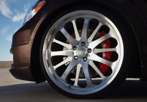 Cerchi in lega Lexus