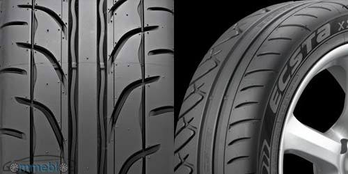 Kumho Ecsta XS