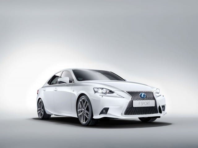 Lexus lancia la nuova IS Hybrid 1 lexus-presenta-nuova-is-hybrid-0000005383-lexus-is-fsport