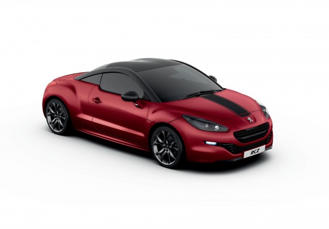 Nuova Peugeot RCZ: rinnovato design sportivo e prestazioni migliorate 1 peugeot-nuova-rcz-lemozione-personalizzata-rcz-2012-025-fr
