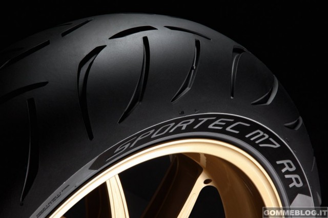 Metzeler Sportec M7 RR: Nuovi Pneumatici Moto Supersportivi 1 Metzeler-Sportec-M7-RR-57