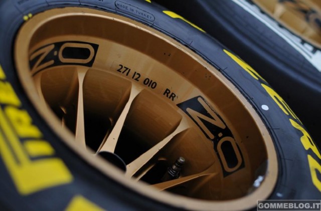 Formula 1: Pirelli Testa le Gomme da 18 Pollici 1 Pirelli-F1-18