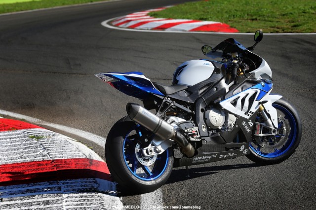 Metzeler Racetec RR: nuovo pneumatico MOTO Racing Supersport 4 Metzeler Racetec RR 105