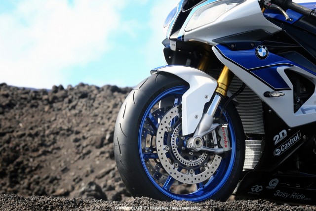 Gomme Moto: METZELER, miglior marchio 2015 per Motorrad 1 Metzeler Racetec RR 142