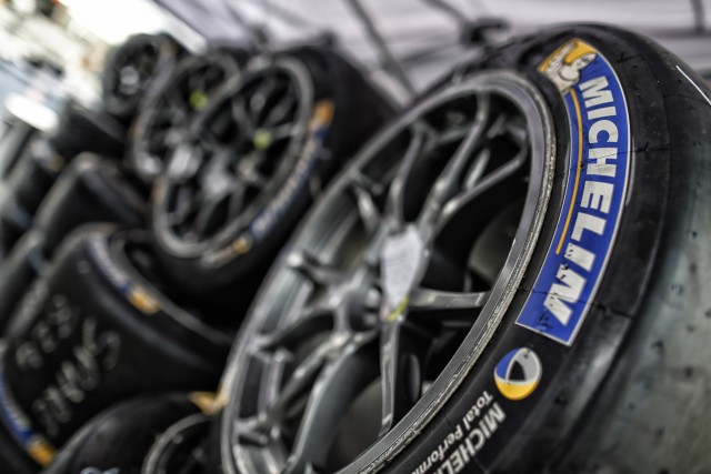 albums PRESS 03 COMPETITION competition auto FIA WEC 2015 04 24 Heures du Mans tests day 02115005 0100