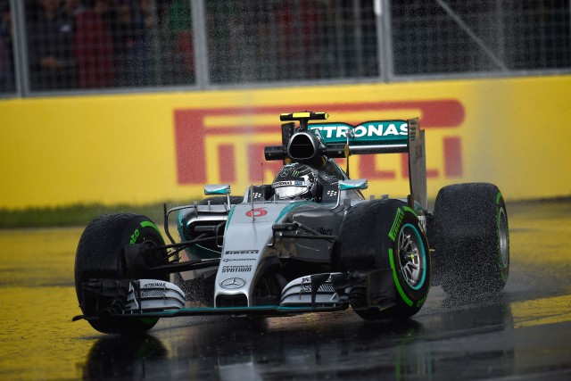 Gomme Pirelli: Grip e Durata grazie alla Nuova Mescola 1 pirelli