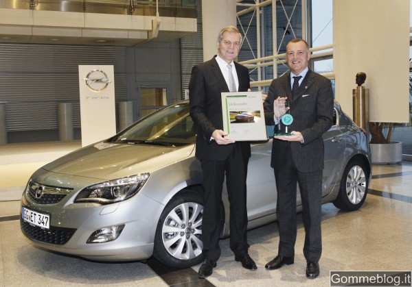 opel rapporto dekra 2012 massimi voti ad astra e insignia per la qualita