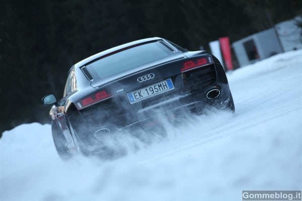 Audi R8 Neve