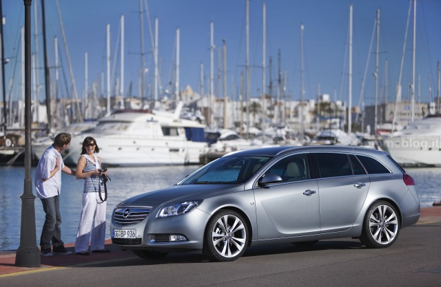 Opel Insignia Biturbo Diesel 6