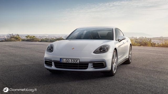 Porsche Panamera 4 E-Hybrid: VIDEO Prova in Pista a Misano 1 Porsche Panamera 4 E Hybrid 5