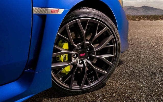 Pneumatici Subaru: Yokohama ADVAN Sport V105 per WRX STi 1 Subaru WRX 2018