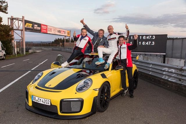 Porsche GT2 RS: Record, al Nurburgring gira in 6 minuti e 47,3 secondi 1 Porsche GT2RS 6