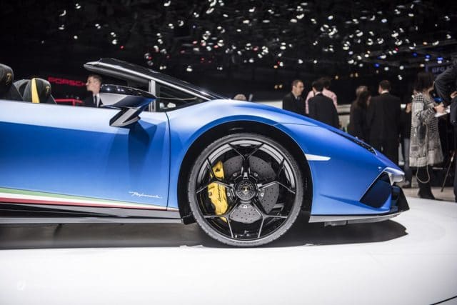 Pneumatici Pirelli: il 60% delle Supercar calza Gomme PZero 1 Pirelli 0035