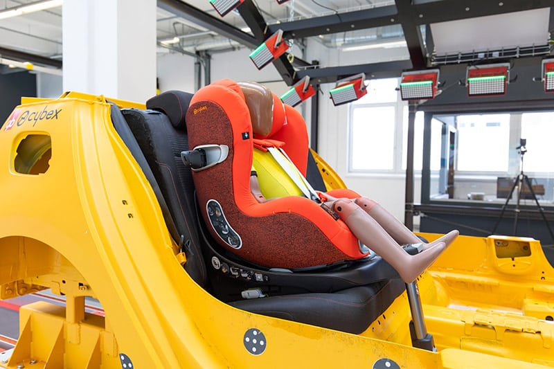 Cybex Crash test 03