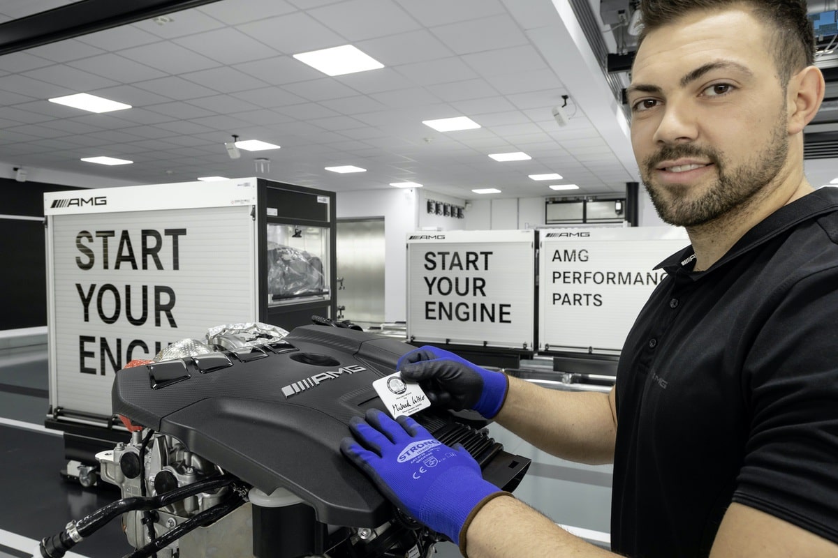 Mercedes A45 Engine 05