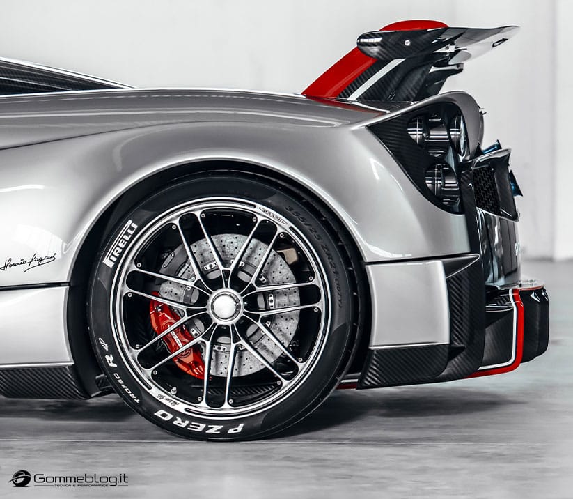 Pagani Huayra Roadster BC 3