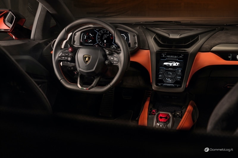 Lamborghini Revuelto 0029