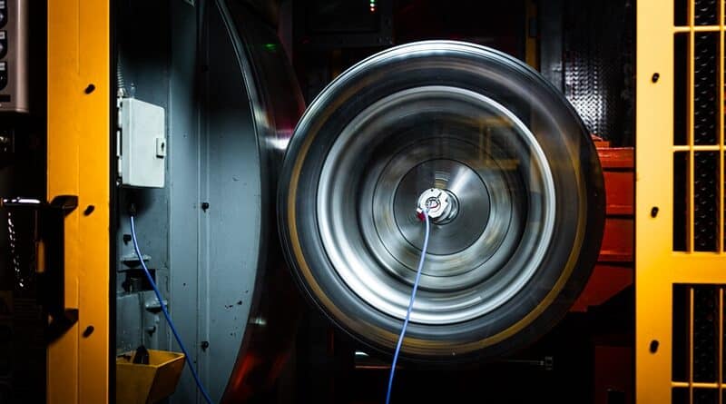 Pirelli High Speed Testing Machine 2