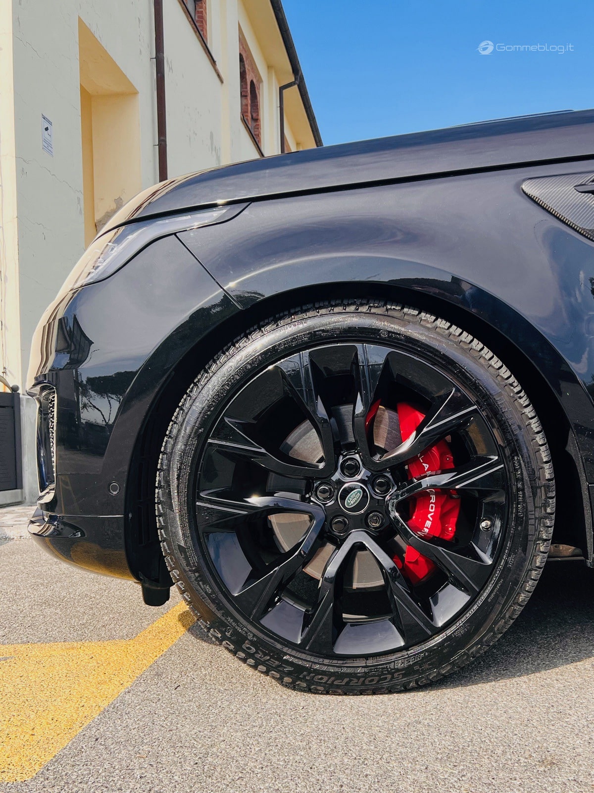 Range Rover Sport HST