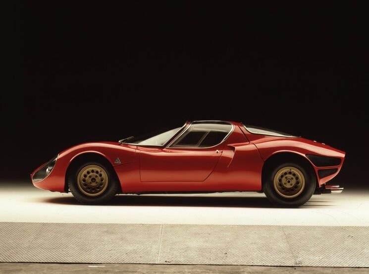 Alfa Romeo Quadrifoglio: Dove Storia e Innovazione si Fondono 6 Alfa Romeo Quadrifoglio 5 e1697640585492