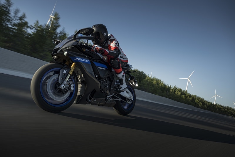 Bridgestone BATTLAX HYPERSPORT S23