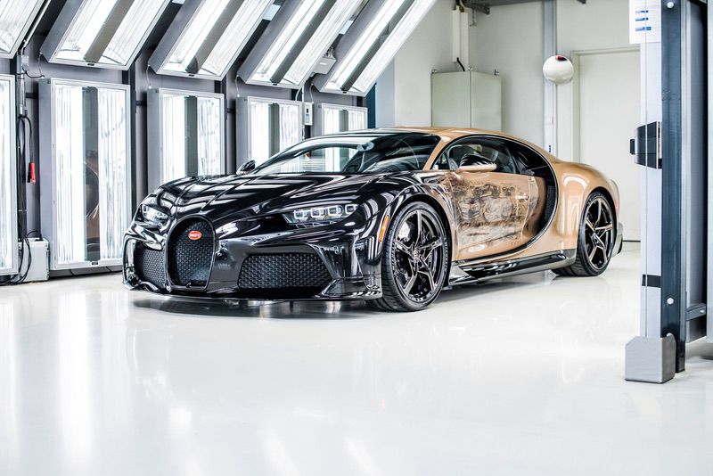 Bugatti Chiron Super Sport 22Golden Era22 00