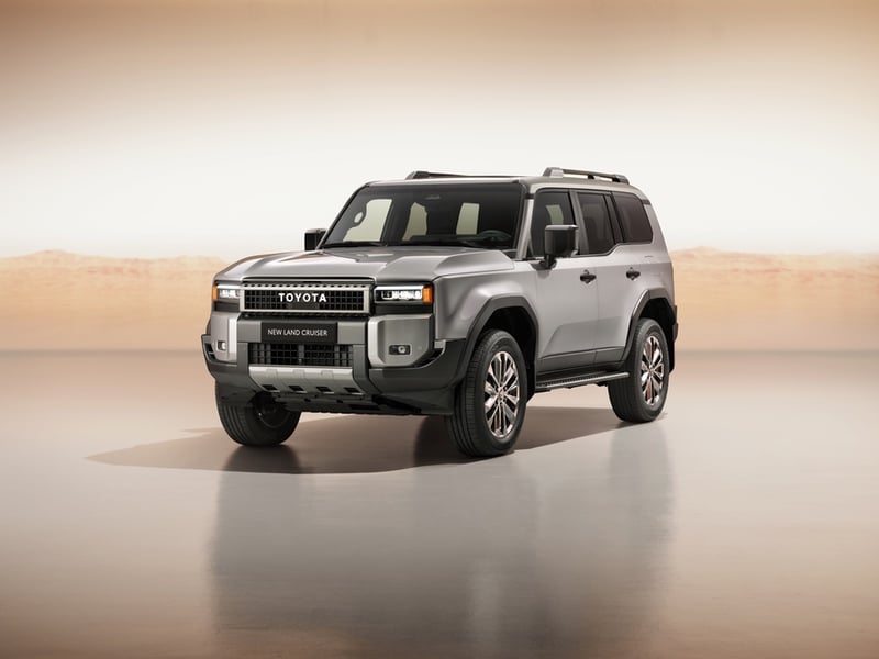 Nuovo Toyota Land Cruiser 01