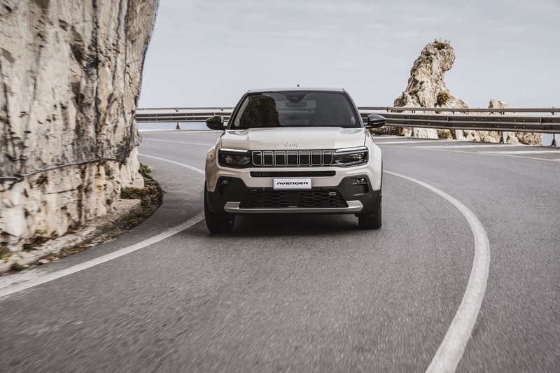 Jeep Avenger e Hybrid 0004