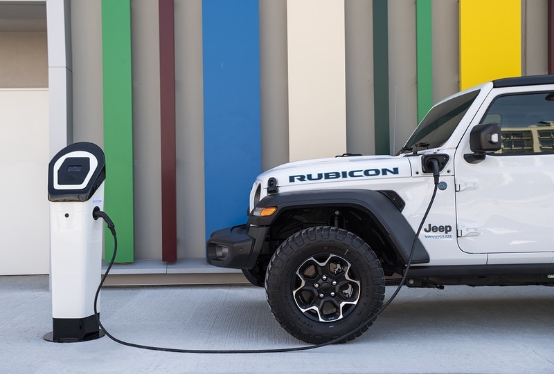 Jeep Wrangler 4xe 2024 02
