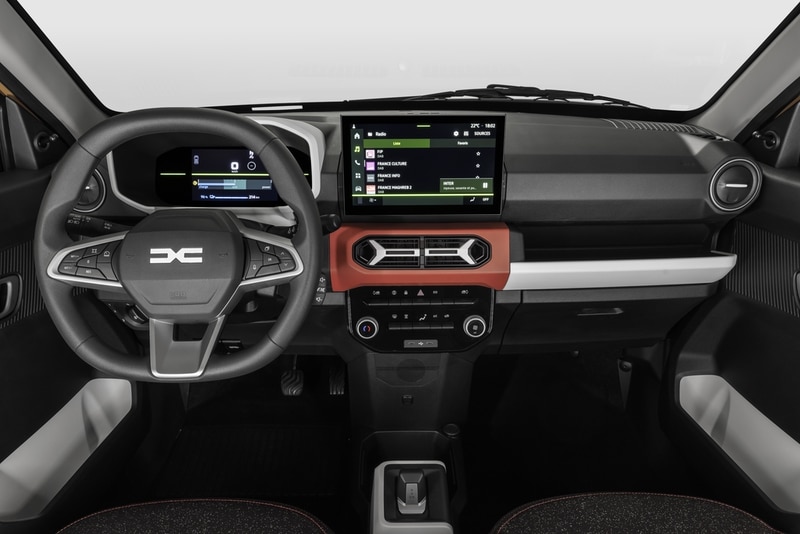Dacia Spring 2024 23