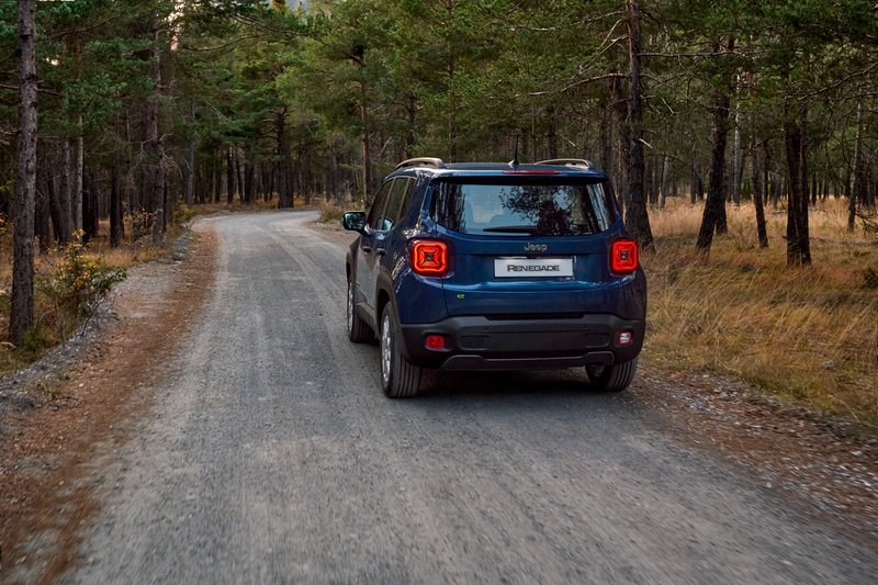 Nuova Jeep Renegade 2024 09