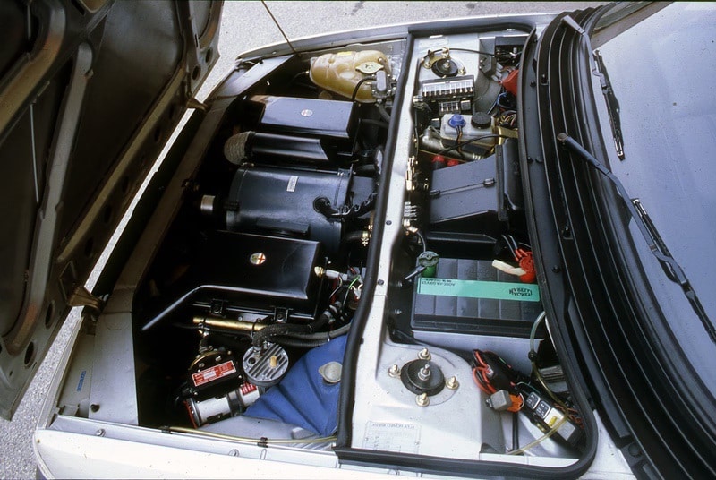 Alfa Romeo 33 ibrida 01