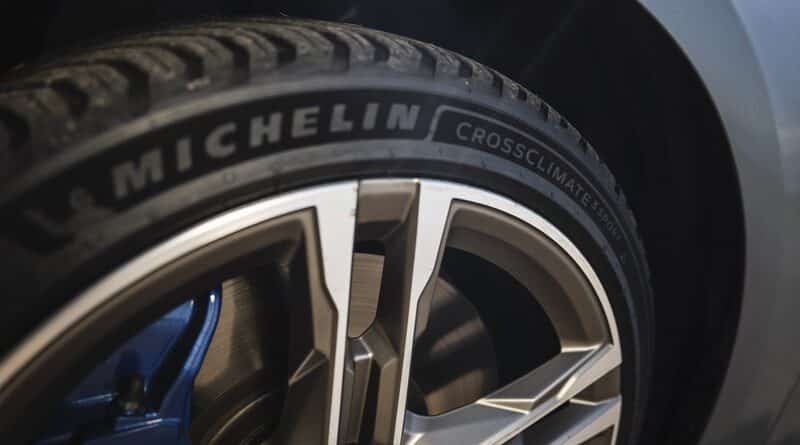 Michelin CrossClimate 3 Sport 0
