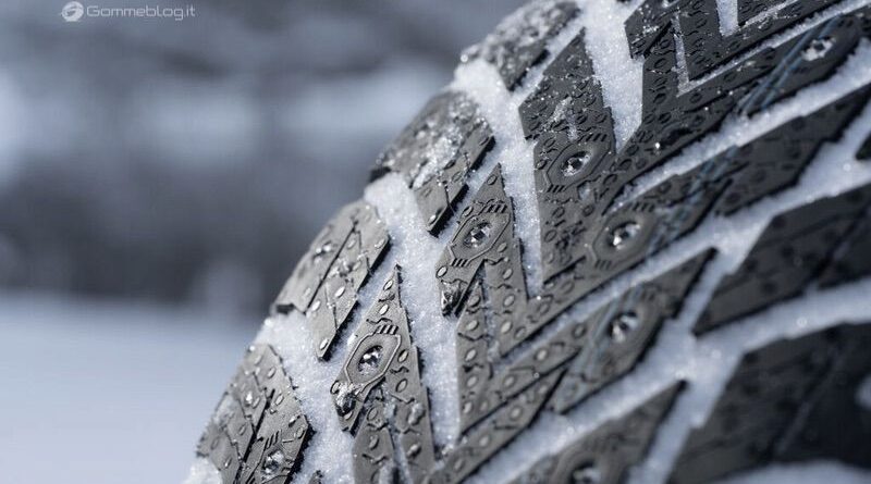 Nokian Hakkapeliitta 01 0